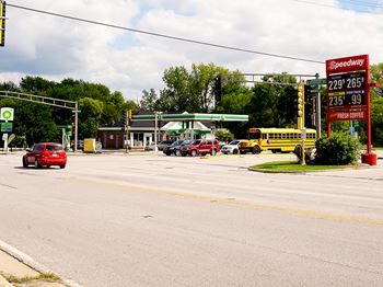 Close proximity to everyday conveniences